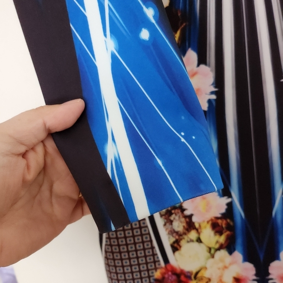 Clover Canyon Winter Solstice Long Sleeve Sheath Dress Size Medium - Picture 11 of 14